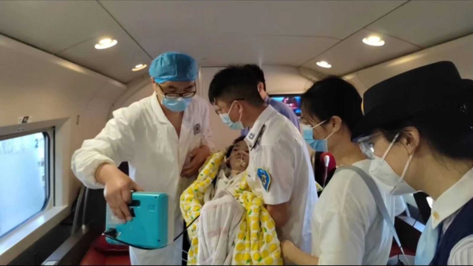 金秀专业高铁转运